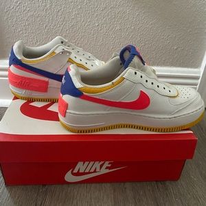 Nike Air Force 1, woman’s 7 1/2